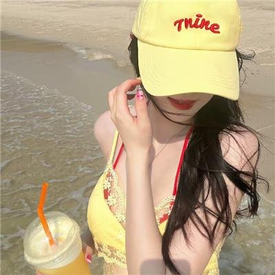 运动鞋